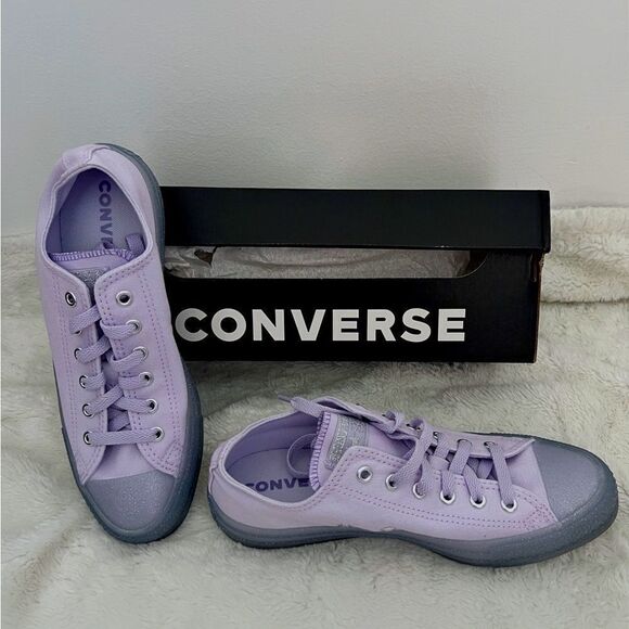 Converse   - Picture 1 of 1